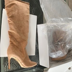 SUEDE ALDO BOOTS (worn once)